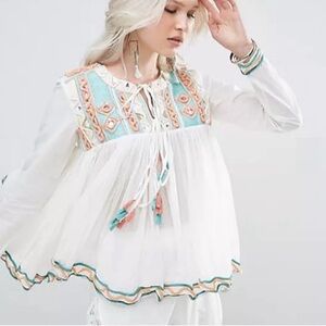 Raga Women's Coastland Boho Embroidered Long Sleeve Babydoll Swing Blouse Top XS